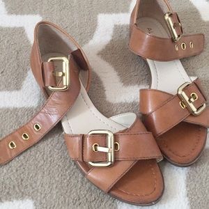 NEW without tags Aldo flat sandals